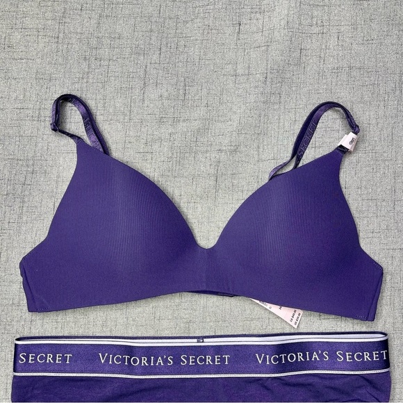 Victoria’s Secret Lightly Lined Ribbed Wireless Bra & Panty Set Purple 34A NWT - Picture 6 of 10